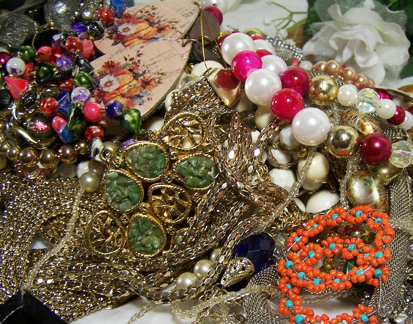 5+lbs Jewelry Craft Lot (C01)